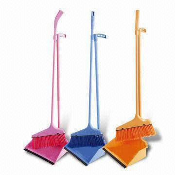 Standing Dustpan & Brush Set - MultiColor